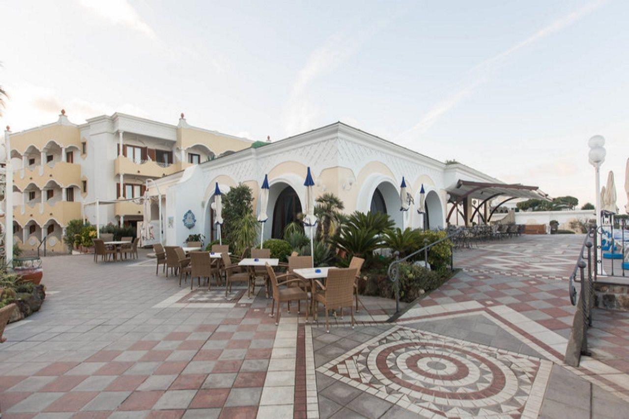 Hotel Terme Tritone Resort & Spa Forio  Exterior photo